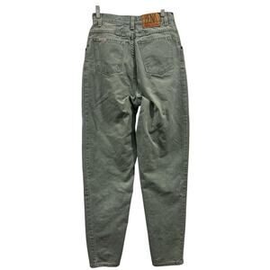 Y2K vintage Zena light blue high-waisted Mom Jeans tapered denim button, 8 tall